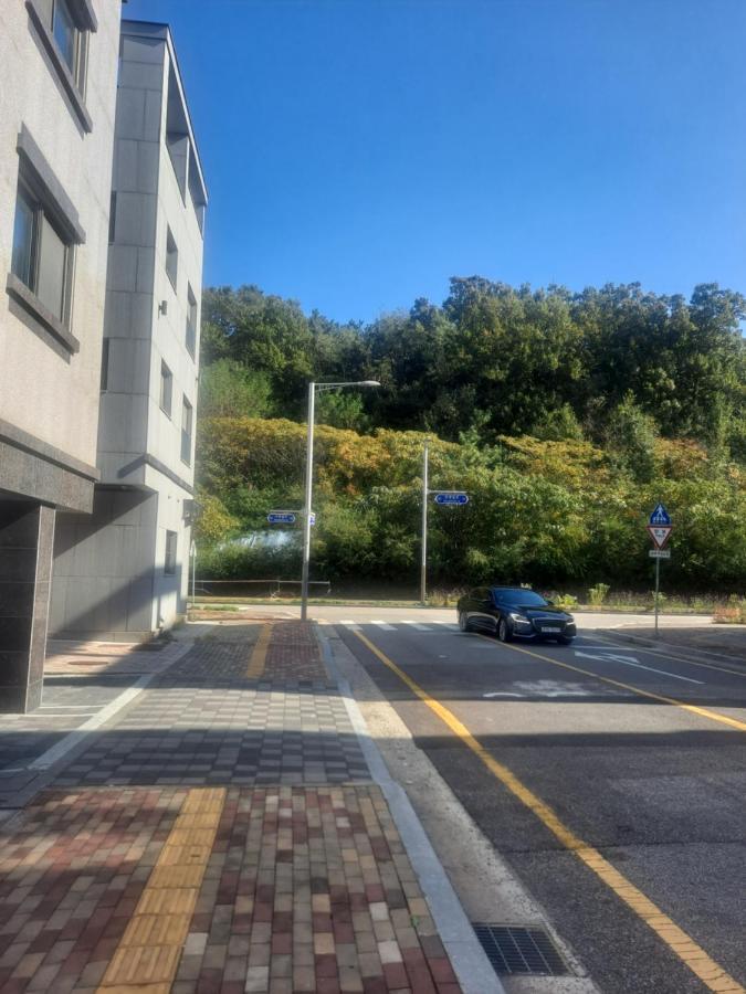 מלון אינצ'ון Yolo House מראה חיצוני תמונה