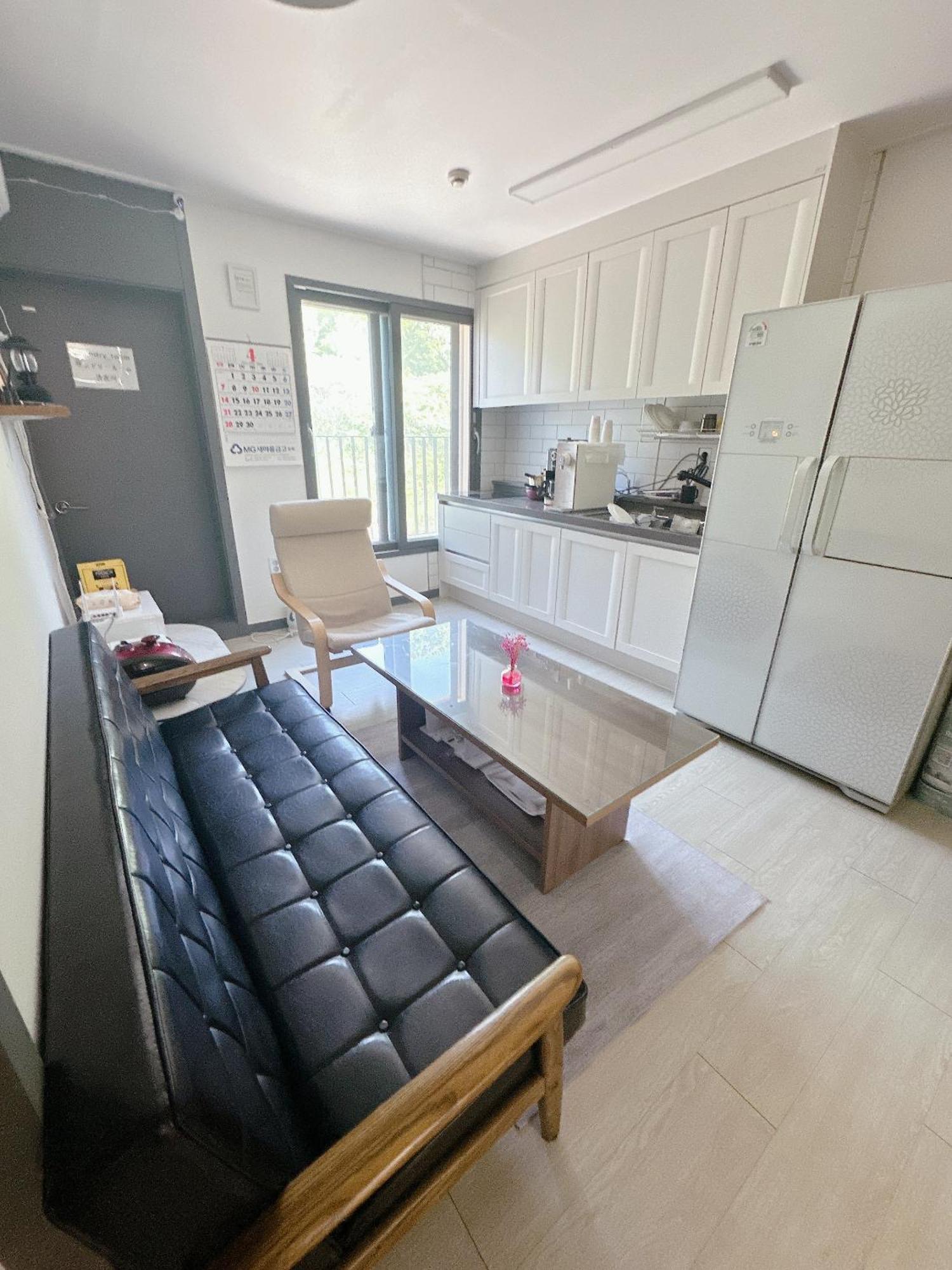 מלון אינצ'ון Yolo House מראה חיצוני תמונה