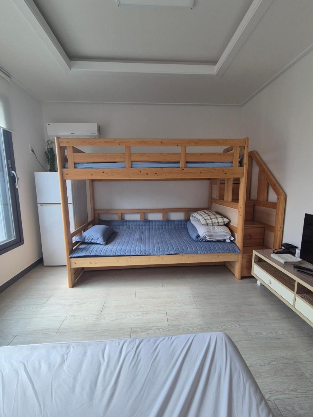 מלון אינצ'ון Yolo House מראה חיצוני תמונה